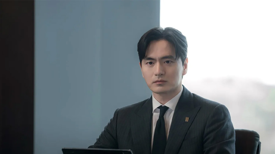 Plot of Beyond the Bar Netflix K-Drama August 2025